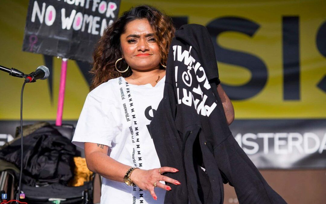 ‘Ik was het liefst onzichtbaar, nu spreek ik feministen aan op validisme’