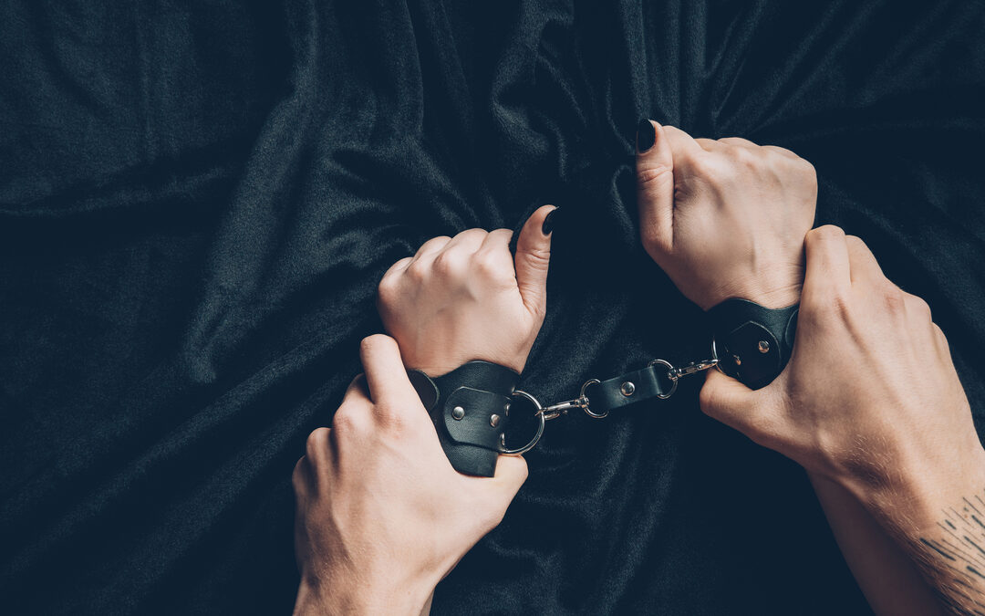 De overheid naait sekswerkers (en betaalt ze geen cent)