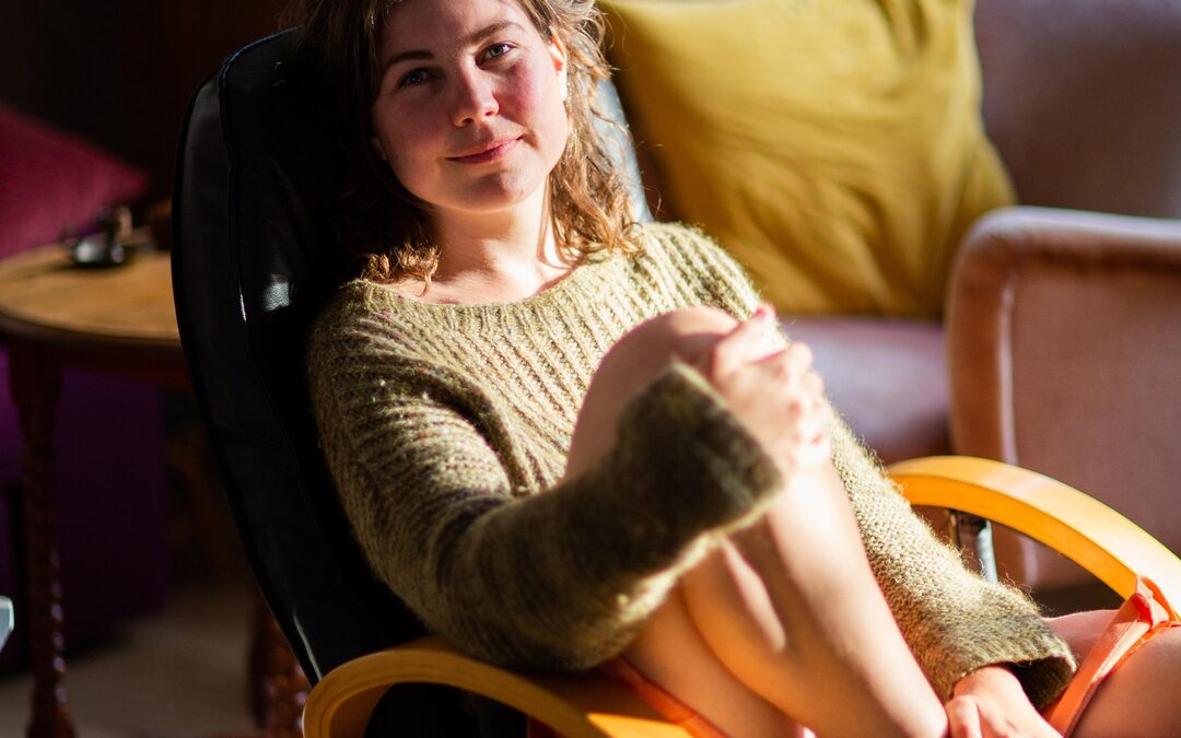 Zij zoekt nieuwe woorden voor rouw