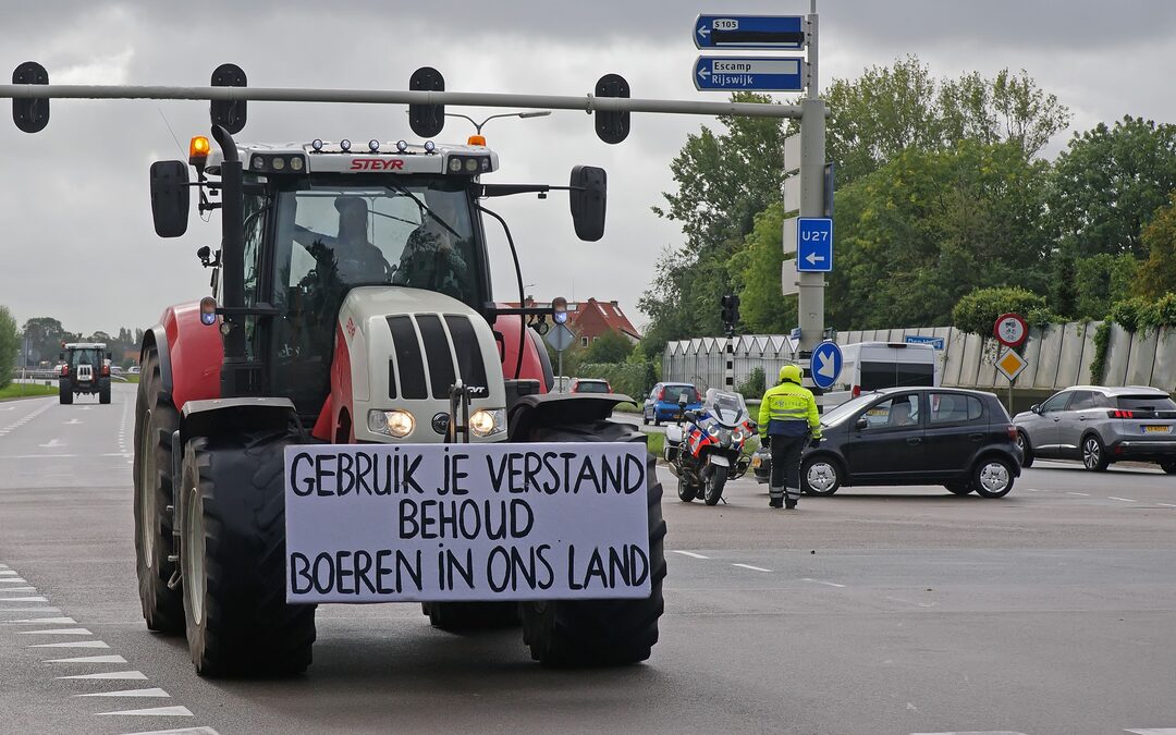 Lege schappen en boze boeren: de stikstofcrisis uitgelegd