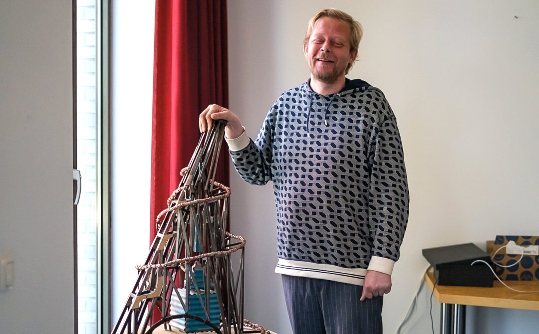 Ontwerper Simon Dogger maakt voorwerpen toegankelijk voor blinde mensen