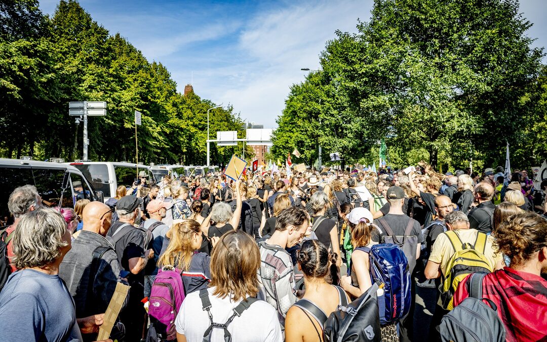 ‘Sociaal kantelpunt’: hebben klimaatactivisten al genoeg mensen overtuigd?