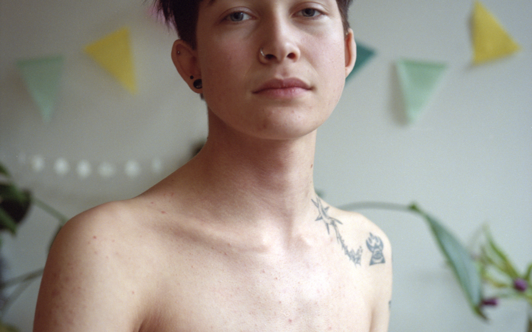 Fotograaf Prins de Vos sprak met mensen die (soms jaren) wachten op genderzorg